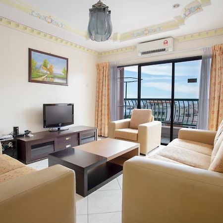 Marina Court Resort Kota Kinabalu-Stay And Get Cash Rebate Esterno foto