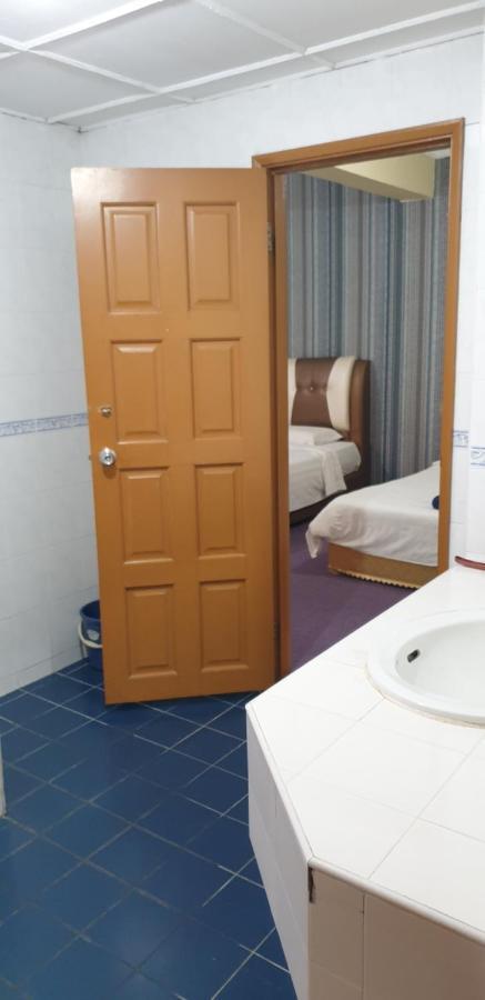 Marina Court Resort Kota Kinabalu-Stay And Get Cash Rebate Esterno foto