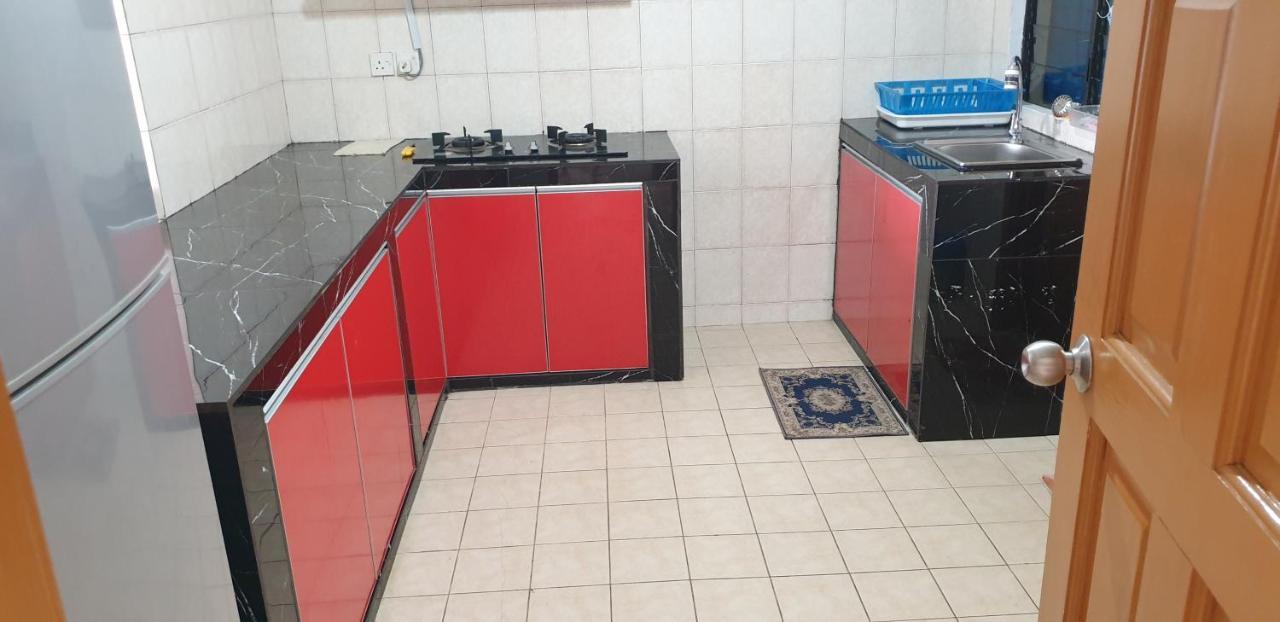 Marina Court Resort Kota Kinabalu-Stay And Get Cash Rebate Esterno foto