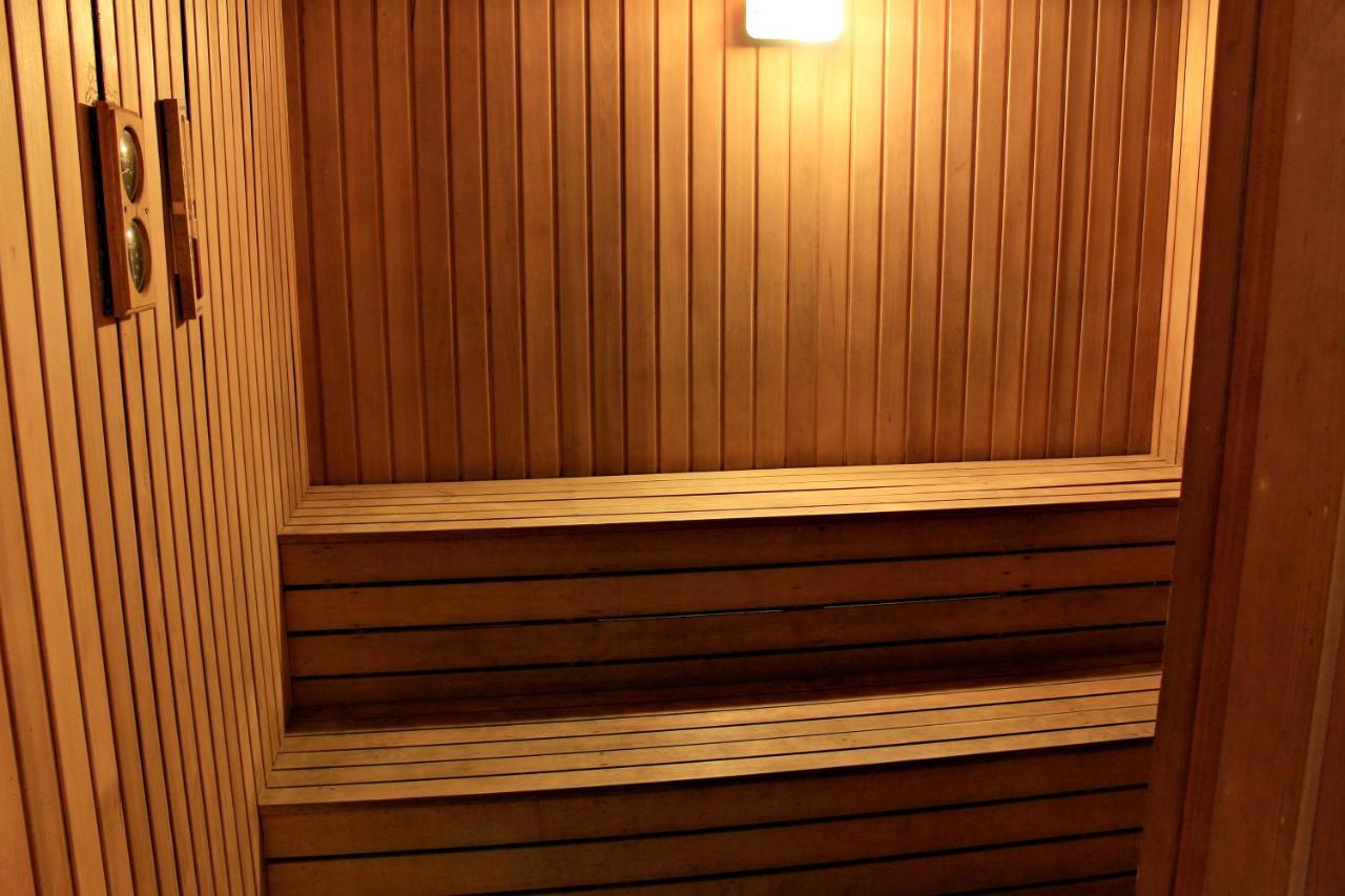 Marina Court Resort Kota Kinabalu-Stay And Get Cash Rebate Esterno foto